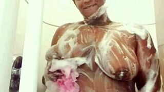 Yuki's BBW Shower Tease in Hotel