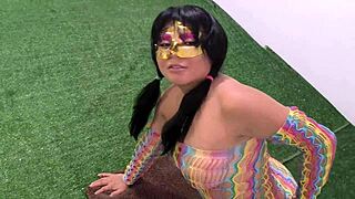 La ingenua Saritacoketa está muy excitada para su prueba de doble penetración 😍