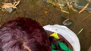 ayudo a desconocida y ella quería ir al bosque a tener sexo conmigo y casi nos descubren