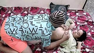 indian muslim milf bhabhi creampie big desi dick 😘