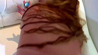 See my brazilian ass with buttplug in anal masturbation