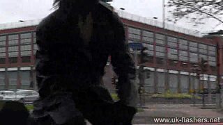 i flashed and jerked in public as goth babe