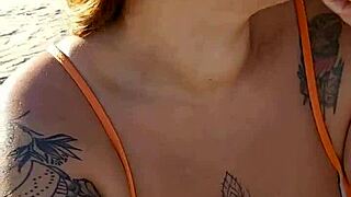 Coloquei Os Peitos Pra Fora E Vou Tentar Comprar Alguma Coisa E Pagar Com Os Peitos