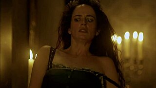 Eva Green in a hardcore romantic scene