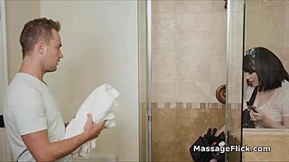 Curvy wet plumber gets a massage from the masseur in bathing area