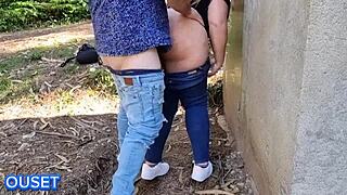 Watch this plump milf get her huge ass fucked doggystyle in the forest?