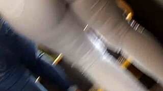 Watch hot amateur flaunts big ass on bus!