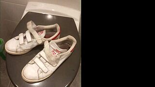 30 minute visit in marion's home with sneakers