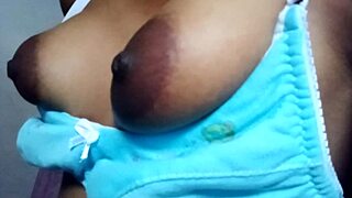 Desi Girl's Super Amazing Natural Boobs!