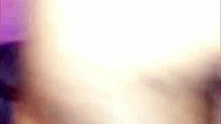 ghetto slut gets pussy and ass stretched