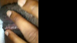 Ms Grapelips Licks Pussy To Climax!