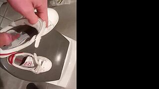 30 minute visit in marion's home with sneakers