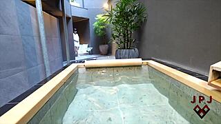 I had sex in the hot spring with my vibrator