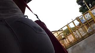 Watch hot amateur flaunts big ass on bus!