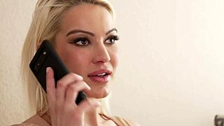 흥분한 유럽 핫녀가 남편과 재회, 내 젖은 보지에 싸고 싶어?