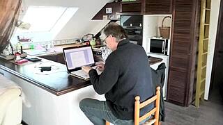 Päällikkö Pilantra tuhoaa latinalaisten pillut