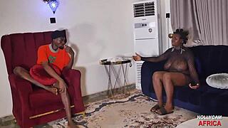 first casting of wet sarah as her pussy gets pounded