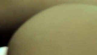 Culona Provocando al de Limpieza in Hotel