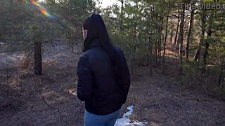 teen babe meets stranger for deepthroat blowjob 😘