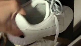 i wake up to girl's smelly socks and nylon feet fetish