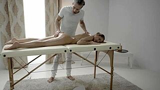 Tiffany tatum oils up her luscious body and gets fucked - whiteboxxx