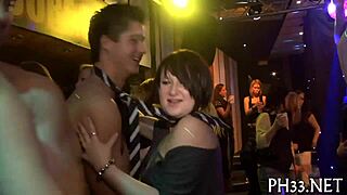 Party Hardcore Sex!