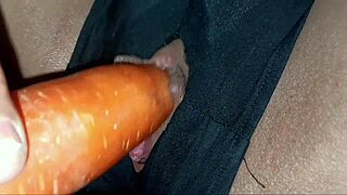 Teen Calls Repairman for Pussy Eating