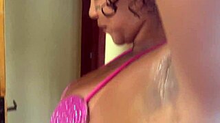 fiz resenha com amigas gostosas rolou putaria orgia