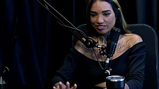 Teve Uma Experiência Ruim Com Cliente Que Chupou Sua Buceta Contou Para A Família E Sua Rotina De Gravações E O Corno - Nick Niquita Watch On Sheer Red