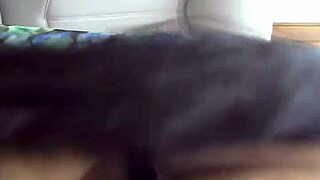 Telugu Aunty Priya Shows Off Her Big Boobs And Ass