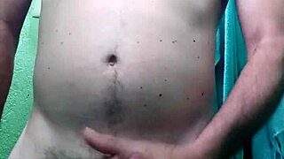 gozando de novo, brazilian cumshot in intense scene.