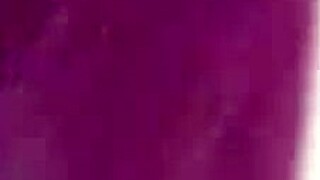 침 튀기는 딥스로트에 게이깅과 초킹이 격렬해져