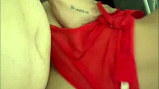 Hot Mexican couple fucks intensely, even reaching the bathroom for more.