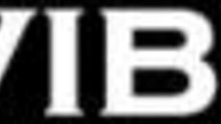 Redhead enjoys solo fun in bed with fingering