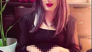 ASIAN CROSSDRESSER MASTURBATES QUIETLY IN PUBLIC TOILET