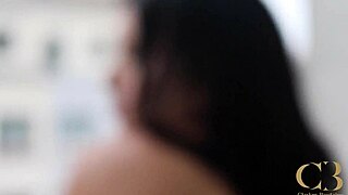 Young Girl, Deepthroat And Ride That Cock In Hotel