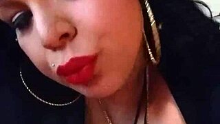 i'm with this sexy tetona milf, she's so hot, i can't believe it, lesbian fun