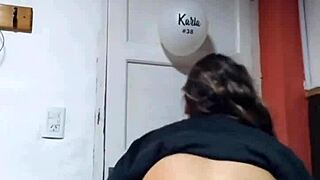 watch this argentinian culona twerk her big ass