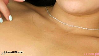 Is the photoshoot with mommy turning lesbian?