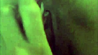 Rica LATINA masturbating TOYS dildo in CUARTITO