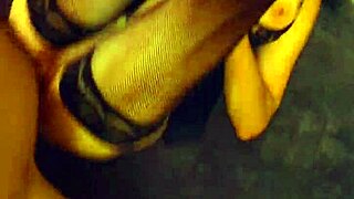 In this homemade video, amateur couple explores anal sex in stockings