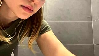 Crazy Squirting Outdoors with Big Cock 😈