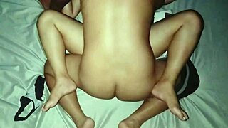 asian pinay gets creampie in pussy from doggystyle
