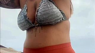 I'm at the beach feeling ready for some fun