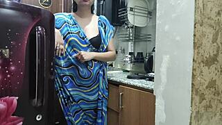 Mature Stepmom Milf Cougar Deep Penetration Doggy Style