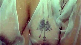 Viral Student Bathes Alone With Big Tits