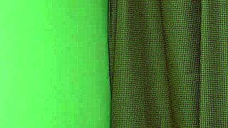 Naked Slender Japanese Removes Clothes.