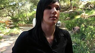 big ass beauty gets cumshot in ass 😍