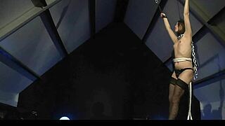 Mestre Realiza Fantasia BDSM Com Jovem Inocente 18+