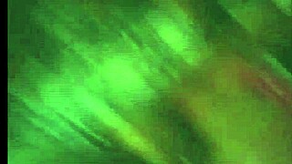 Peruana ense�ando las boobys